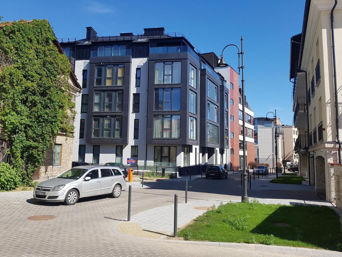 Happy Inn Vip, Self Check-In-24X7, A-C, Parking-In-The-Underground-Garage Vilna Exterior foto