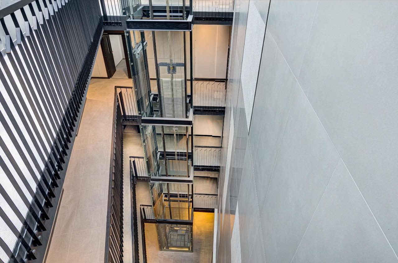 Happy Inn Vip, Self Check-In-24X7, A-C, Parking-In-The-Underground-Garage Vilna Exterior foto
